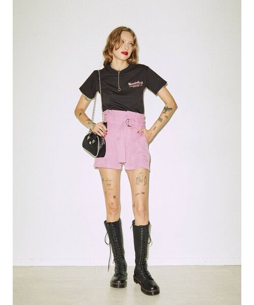 jouetie(ジュエティ)の「エンブロイダリーロゴフィット Tシャツ(Tシャツ/カットソー・レディース・ブラック/オフホワイト/イエロー・MEDIUM)」の14枚目の写真