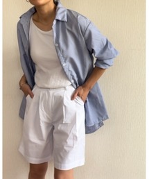 タック入りショートパンツ