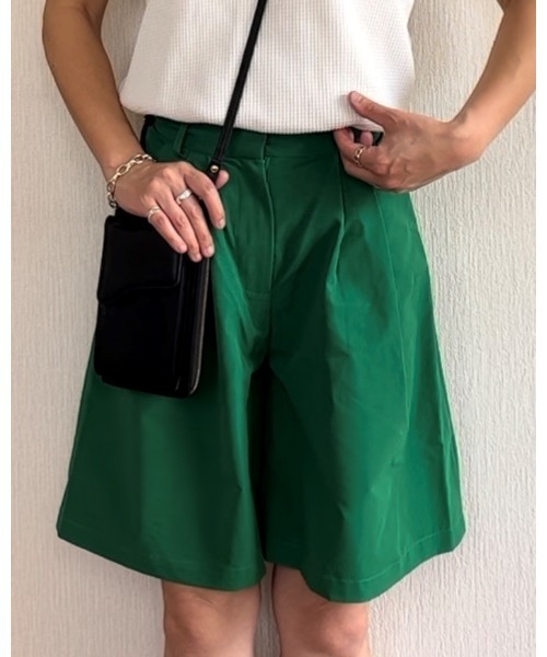 Ritzy（リッツィー）の「タック入りショートパンツ（その他パンツ・レディース・ホワイト/ブラック/グリーン・S/M/L）」の17枚目の写真