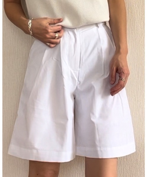 Ritzy（リッツィー）の「タック入りショートパンツ（その他パンツ・レディース・ホワイト/ブラック/グリーン・S/M/L）」の6枚目の写真