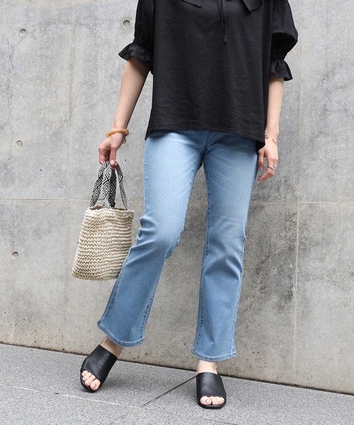 HONEYSUCKLE ROSE（ハニーサックルローズ）の「【HONEYSUCKLE ROSE】サマーデニムクロップフレア（デニムパンツ・レディース・ダークインディゴブルー/ライトインディゴブルー・S/L/XS/M）」の5枚目の写真