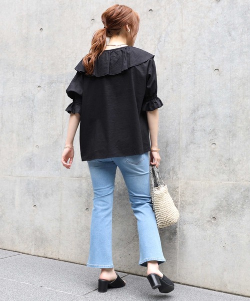 HONEYSUCKLE ROSE（ハニーサックルローズ）の「【HONEYSUCKLE ROSE】サマーデニムクロップフレア（デニムパンツ・レディース・ダークインディゴブルー/ライトインディゴブルー・S/L/XS/M）」の6枚目の写真