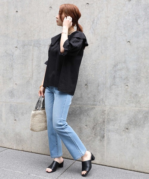 HONEYSUCKLE ROSE（ハニーサックルローズ）の「【HONEYSUCKLE ROSE】サマーデニムクロップフレア（デニムパンツ・レディース・ダークインディゴブルー/ライトインディゴブルー・S/L/XS/M）」の8枚目の写真