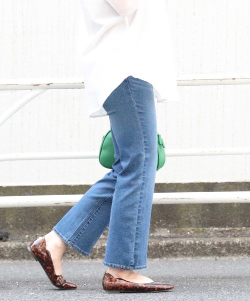 HONEYSUCKLE ROSE（ハニーサックルローズ）の「【HONEYSUCKLE ROSE】サマーデニムクロップフレア（デニムパンツ・レディース・ダークインディゴブルー/ライトインディゴブルー・S/L/XS/M）」の16枚目の写真