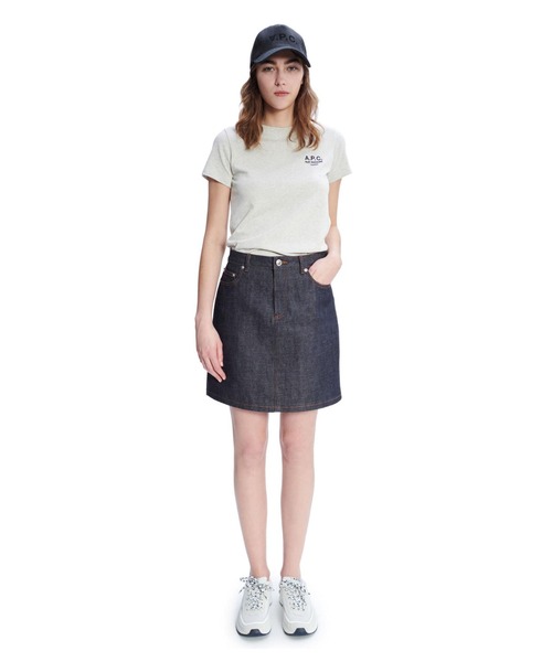 A.P.C.(アーペーセー)の「T-SHIRT DENISE 22AC(Tシャツ/カットソー・レディース・ホワイト/ブラック系その他/ベージュ/グリーン・S/M/L)」の12枚目の写真