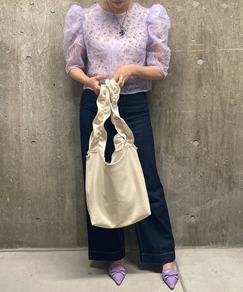 Casselini（キャセリーニ）の「フェイクレザーフリルエコバッグ（エコバッグ/サブバッグ・レディース・アイボリー/ブラック・FREE）」の15枚目の写真