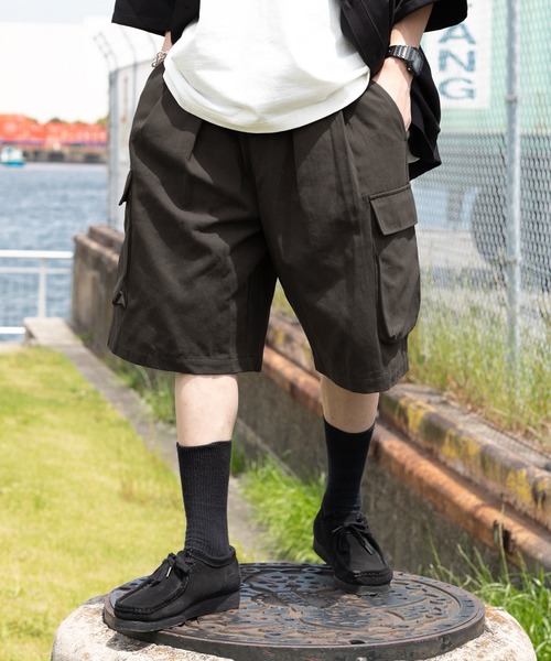 kutir(クティール)の「アソートワイドカーゴショーツ(カーゴパンツ・メンズ・チャコールグレー/ブラック/カーキ/インディゴブルー・SMALL/MEDIUM/LARGE)」の9枚目の写真