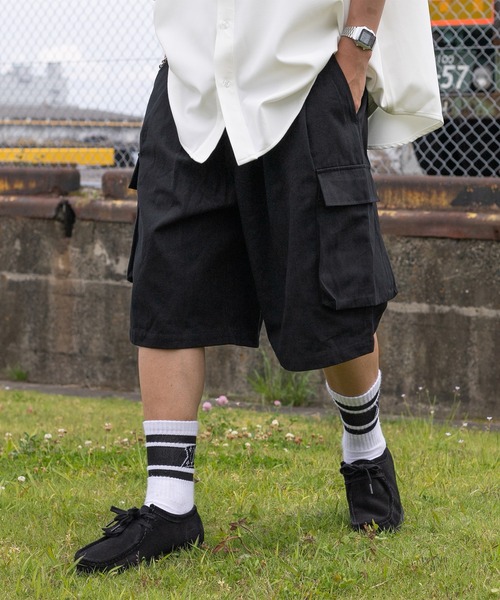 kutir(クティール)の「アソートワイドカーゴショーツ(カーゴパンツ・メンズ・チャコールグレー/ブラック/カーキ/インディゴブルー・SMALL/MEDIUM/LARGE)」の6枚目の写真