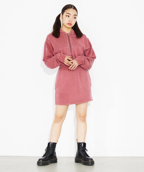 X-girl(エックスガール)の「PIGMENT DYED SWEAT MINI SKIRT(スカート・レディース・ブラック/バーガンディー/ネイビー・M/S)」の6枚目の写真