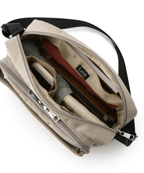 DRESKIP(ドレスキップ)の「◆【Lee】別注 ナイロンショルダーバッグ(ショルダーバッグ・レディース・オレンジ/グレー/ブラック・00)」の11枚目の写真