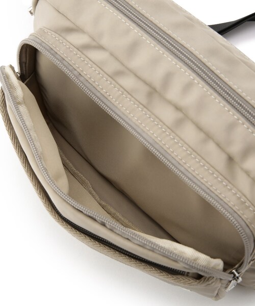 DRESKIP(ドレスキップ)の「◆【Lee】別注 ナイロンショルダーバッグ(ショルダーバッグ・レディース・オレンジ/グレー/ブラック・00)」の14枚目の写真