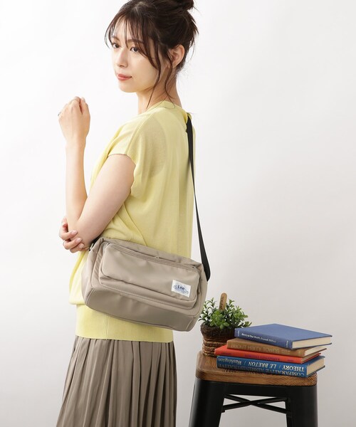 DRESKIP(ドレスキップ)の「◆【Lee】別注 ナイロンショルダーバッグ(ショルダーバッグ・レディース・オレンジ/グレー/ブラック・00)」の15枚目の写真