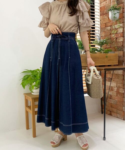 MAJESTIC LEGON（マジェスティックレゴン）の「ステッチLadyフレアスカート（スカート・レディース・ブラック/ネイビー/アイボリー・SMALL/MEDIUM）」の5枚目の写真