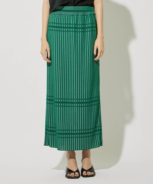 CITY TOKYO(シティトウキョウ)の「カラーラインナローニットスカート(スカート・レディース・ベージュ/ネイビー/グリーン・1/2)」の21枚目の写真