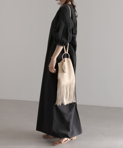 PAPILLONNER（パピヨネ）の「フリンジチャームバッグ/PAPILLONNER/パピヨネ（ショルダーバッグ・レディース・アイボリー/ブラック・FREE）」の8枚目の写真