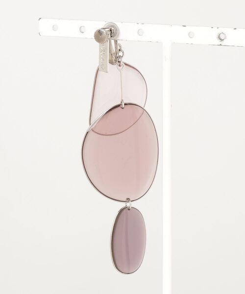 The Rule(ザルール)の「The Rule ザルール:片耳用 Amaranth earring size: L:花びら イヤリングL(イヤリング・レディース・ベージュ/パープル/グレー/ブルー/クリア/レッド/グリーン/グレイッシュベージュ・FREE)」の18枚目の写真