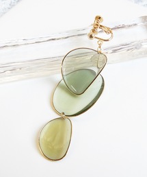 The Rule ザルール：片耳用　Amaranth earring size: L:花びら イヤリングL