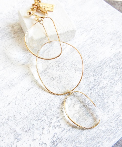 The Rule(ザルール)の「The Rule ザルール:片耳用 Amaranth earring size: L:花びら イヤリングL(イヤリング・レディース・ベージュ/パープル/グレー/ブルー/クリア/レッド/グリーン/グレイッシュベージュ・FREE)」の8枚目の写真