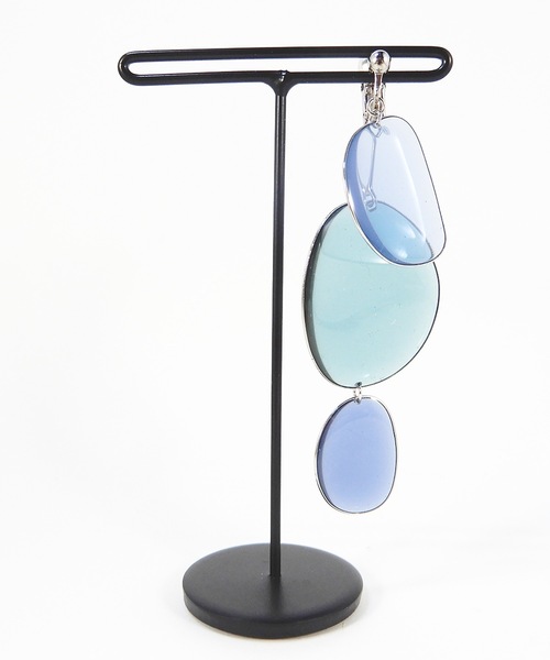 The Rule(ザルール)の「The Rule ザルール:片耳用 Amaranth earring size: L:花びら イヤリングL(イヤリング・レディース・ベージュ/パープル/グレー/ブルー/クリア/レッド/グリーン/グレイッシュベージュ・FREE)」の14枚目の写真