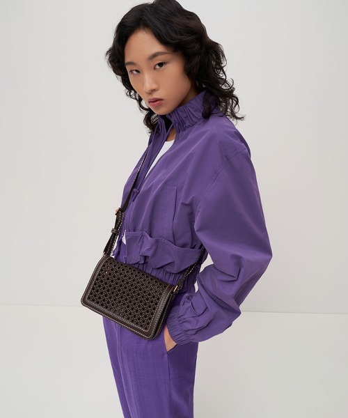 CHARLES & KEITH（チャールズ & キース）の「セシリー ウーブン