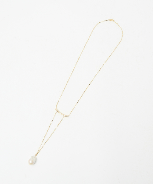 qualite（カリテ）の「バロックパールチャームネックレス（ネックレス・レディース・ゴールド・フリー）」の3枚目の写真