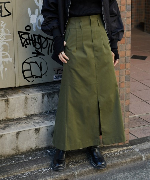 Auntie Rosa Holiday(アンティローザホリデー)の「ハイウエストフロントスリットスカート / サイズ展開あり(スカート・レディース・カーキ/ベージュ・MEDIUM/SMALL)」の3枚目の写真