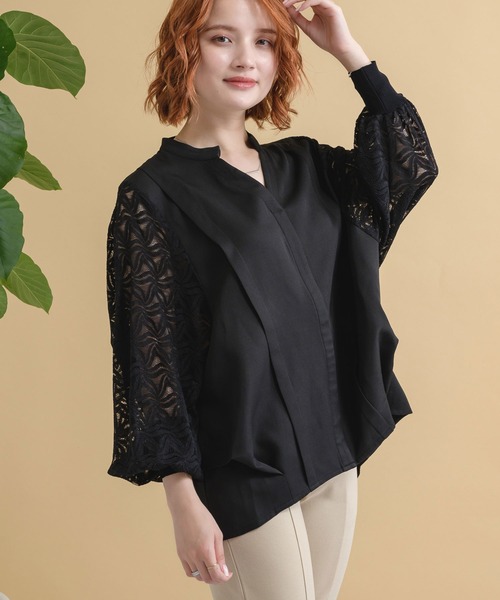 ROSIEE（ロージー）の「ROSIEE 袖レースブラウス（シャツ/ブラウス・レディース・ホワイト/ブラック・FREE）」の3枚目の写真