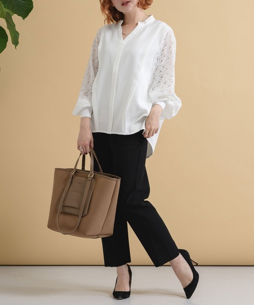 ROSIEE（ロージー）の「ROSIEE 袖レースブラウス（シャツ/ブラウス・レディース・ホワイト/ブラック・FREE）」の5枚目の写真