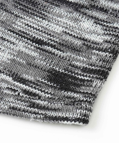 X-girl（エックスガール）の「MELANGE RAGLAN KNIT TOP（ニット/セーター・レディース・ブラック/イエロー/グリーン・ONE SIZE）」の9枚目の写真