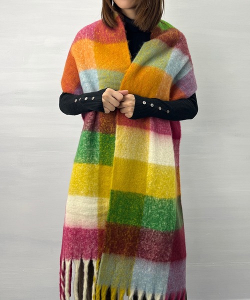 aunt lily（アントリリー）の「ふんわりヘアリー大判シャギーチェックマフラー（マフラー・レディース・イエロー/オレンジ/グリーン/ブラウン/ピンク/ライトピンク/グレー・FREE）」の7枚目の写真