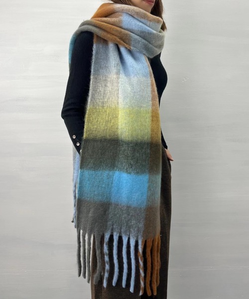 aunt lily（アントリリー）の「ふんわりヘアリー大判シャギーチェックマフラー（マフラー・レディース・イエロー/オレンジ/グリーン/ブラウン/ピンク/ライトピンク/グレー・FREE）」の18枚目の写真