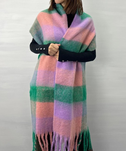 aunt lily（アントリリー）の「ふんわりヘアリー大判シャギーチェックマフラー（マフラー・レディース・イエロー/オレンジ/グリーン/ブラウン/ピンク/ライトピンク/グレー・FREE）」の21枚目の写真