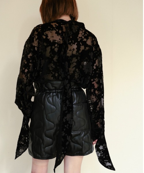 LE CIEL BLEU(ルシェルブルー)の「アブストラクトバーンアウトタイブラウス / Abstract Burnout Tie Blouse(シャツ/ブラウス・レディース・ブラック/グリーン・36)」の13枚目の写真