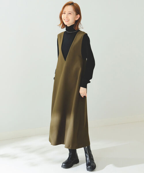 B:MING by BEAMS（ビーミングバイビームス）の「B:MING by BEAMS / タートルニット × サックワンピース（ワンピース・レディース・オリーブ/サックスブルー/ブラック×ホワイト・FREE）」の9枚目の写真