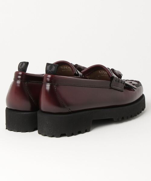 FRED PERRY(フレッドペリー)の「FRED PERRY × G.H.BASS TASSEL LOAFER LEATHER WOMEN / フレッドペリー × G.H.バス タッセルローファー(ローファー・レディース・バーガンディー・24.0cm/25.0cm/23.0cm)」の2枚目の写真