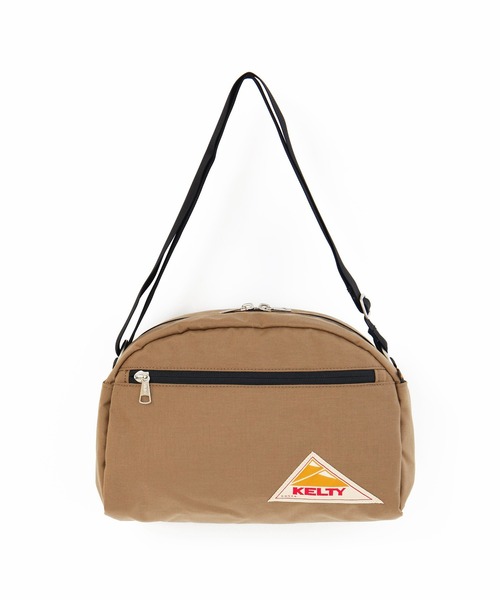 KELTY（ケルティ）の「【KELTY/ケルティ】ラウンドトップショルダーバッグM / ROUND TOP BAG M（ショルダーバッグ・メンズ・ブラック/ブラウン系その他/モカ/タン/ダークグレー/セージグリーン/オリーブ/ネイビー/マスタード・FREE）」の3枚目の写真