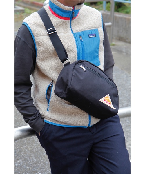 KELTY（ケルティ）の「【KELTY/ケルティ】ラウンドトップショルダーバッグM / ROUND TOP BAG M（ショルダーバッグ・メンズ・ブラック/ブラウン系その他/モカ/タン/ダークグレー/セージグリーン/オリーブ/ネイビー/マスタード・FREE）」の18枚目の写真