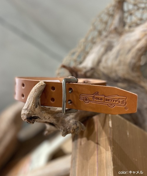 OLD BETTY'S（オールドベティーズ）の「オールドベティーズ【OLD BETTY'S】 CADILLAC Leather Belt（ベルト・レディース・ブラウン/キャメル/ナチュラル/ブラック・FREE）」の4枚目の写真