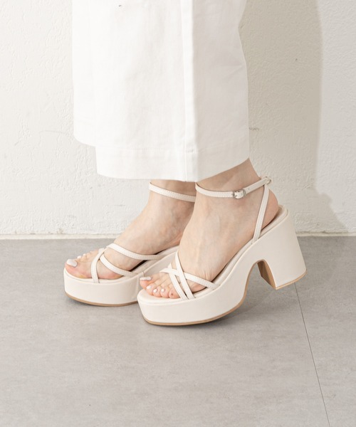 kaoCOACH ベージュ クロスストラップ サンダル　⭐️美品⭐️ セール】 ストラップサンダル （サンダル）｜a.v.v / アー・ヴェ