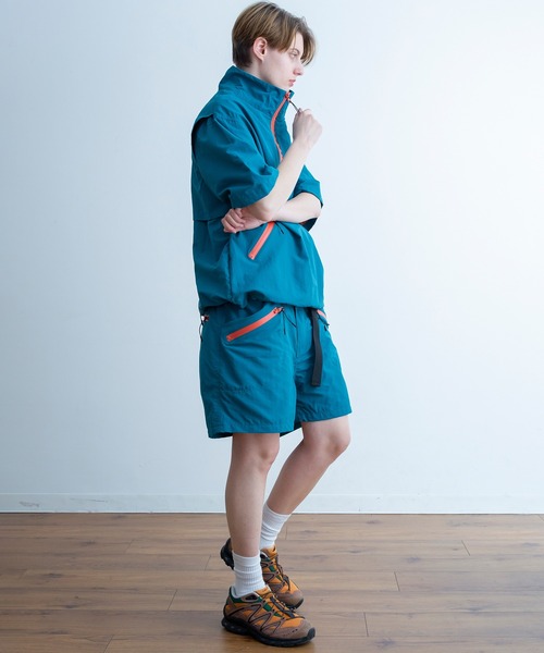 Universal Style Wear(ユニバーサルスタイルウェア)の「Universal Style Wear ハーフジップ スタンド アノラック(その他トップス・メンズ・ブラック/パープル/オフホワイト/グリーン・LARGE/MEDIUM/X-LARGE)」の5枚目の写真