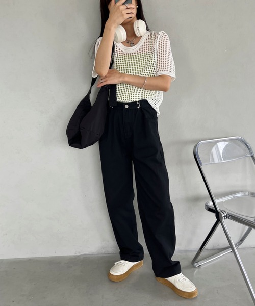 CLEA(クレア)の「タックデザイン ストレートカラーデニムパンツ(デニムパンツ・レディース・ピンク/ホワイト/サックスブルー/ブラック/ブルー・L/M)」の9枚目の写真