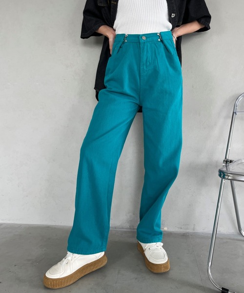 CLEA(クレア)の「タックデザイン ストレートカラーデニムパンツ(デニムパンツ・レディース・ピンク/ホワイト/サックスブルー/ブラック/ブルー・L/M)」の19枚目の写真