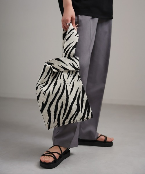 sakishimatokyo（サキシマトーキョー）の「ゼブラ柄ハンドBAG（ハンドバッグ・レディース・オフホワイト/ベージュ・FREE）」の3枚目の写真