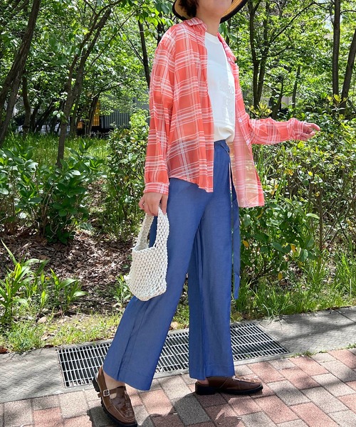 Auntie Rosa(アンティローザ)の「【Louis Beaute】デニムライクワイドイージーパンツ(その他パンツ・レディース・ブルー・SMALL/MEDIUM)」の4枚目の写真