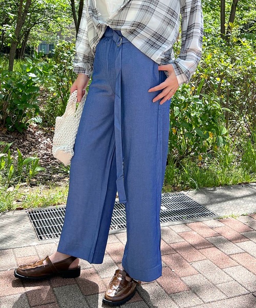 Auntie Rosa(アンティローザ)の「【Louis Beaute】デニムライクワイドイージーパンツ(その他パンツ・レディース・ブルー・SMALL/MEDIUM)」の5枚目の写真