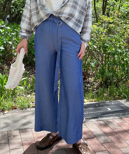 Auntie Rosa(アンティローザ)の「【Louis Beaute】デニムライクワイドイージーパンツ(その他パンツ・レディース・ブルー・SMALL/MEDIUM)」の6枚目の写真