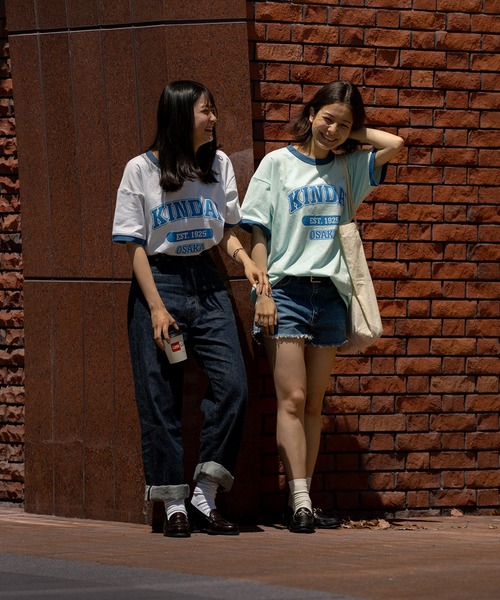 Russell Athletic(ラッセルアスレティック)の「【KINDAI UNIVERSITY】カレッジロゴTシャツB(Tシャツ/カットソー・メンズ・ホワイト/ブルー・XL/S/M/L)」の8枚目の写真
