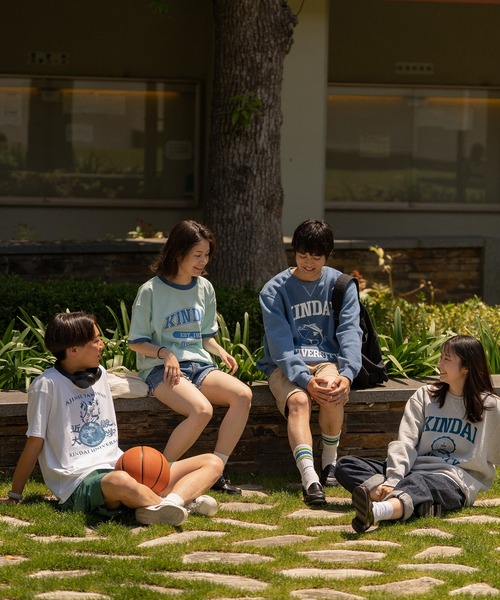 Russell Athletic(ラッセルアスレティック)の「【KINDAI UNIVERSITY】カレッジロゴTシャツB(Tシャツ/カットソー・メンズ・ホワイト/ブルー・XL/S/M/L)」の12枚目の写真