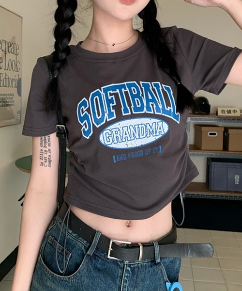 LYEON(リヨン)の「サイドシャーリングロゴTシャツ(Tシャツ/カットソー・レディース・ピンク/ベージュ/ホワイト/チャコールグレー・FREE)」の6枚目の写真