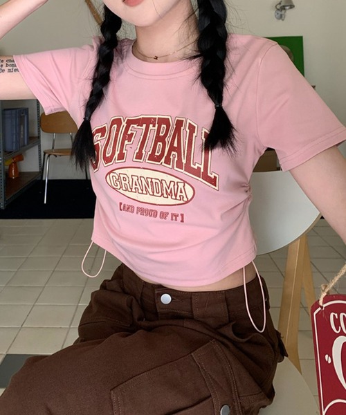 LYEON(リヨン)の「サイドシャーリングロゴTシャツ(Tシャツ/カットソー・レディース・ピンク/ベージュ/ホワイト/チャコールグレー・FREE)」の14枚目の写真